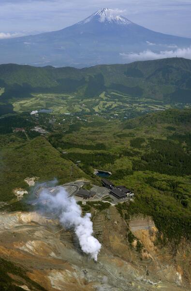 A Recovered Japanese Bayside Onsen Ryokan After the M7.6
